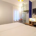 בית הארחה Nueva Real סנטנדר